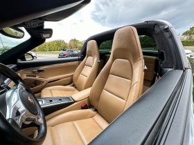 PORSCHE Targa 4S