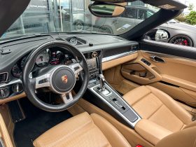 PORSCHE Targa 4S