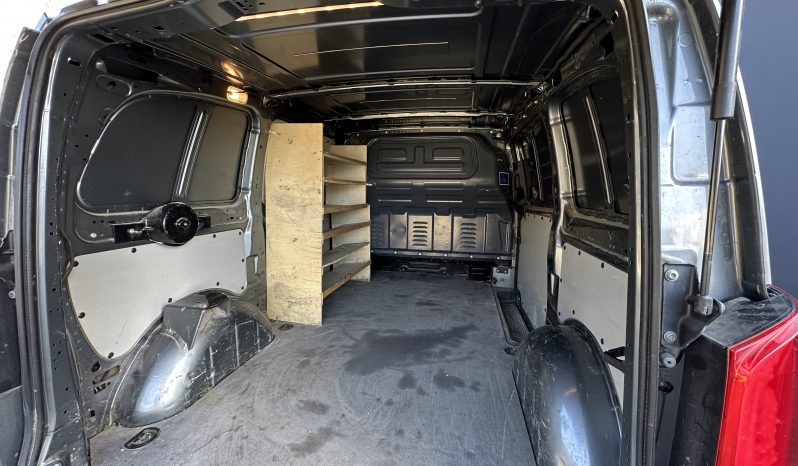 
								Mercedes Vito 119 CDI Compact Select Propulsion 9G – 29.200€ HT – TVA RECUPERABLE full									