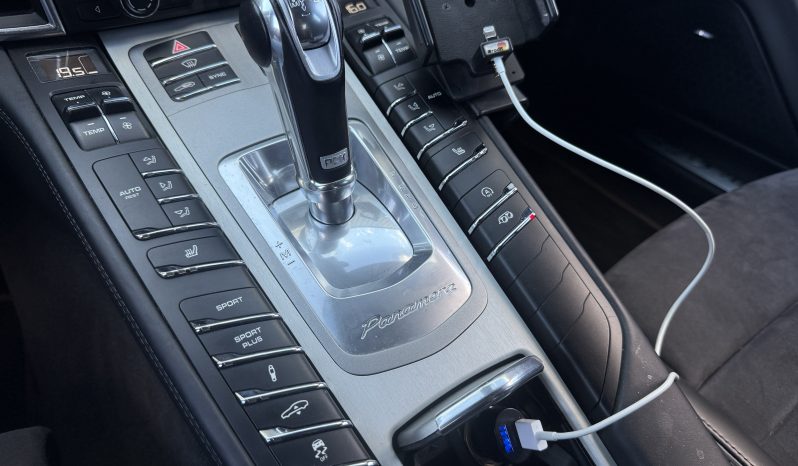 
								Porsche Panamera GTS (970 Phase 2) 4.8 V8 440cv full									