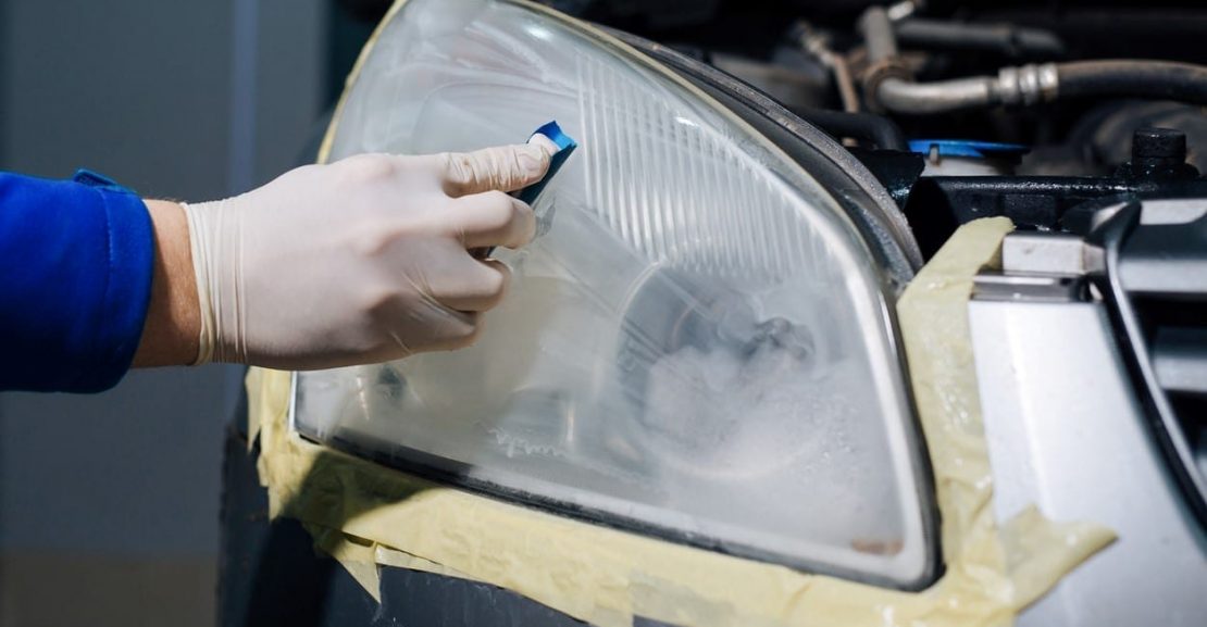 rénovation des optiques de phares au garage Daytona Automobiles à Langon