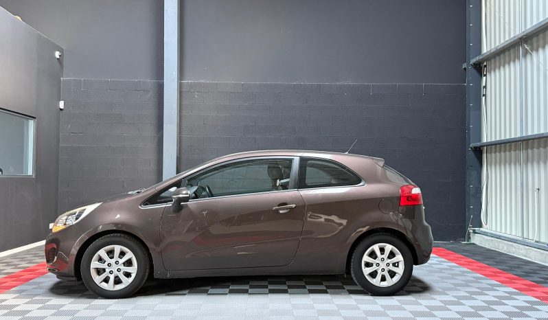 
								KIA Rio Business Line full									
