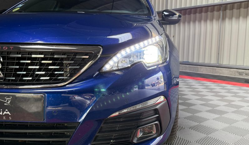 
								Peugeot 308 GT Line full									