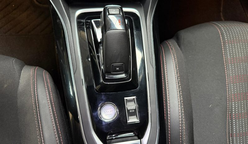 
								Peugeot 308 GT Line full									