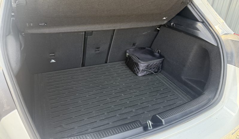 
								Mercedes CLASSE A A200 AMG Line 163cv DCT (W177) full									