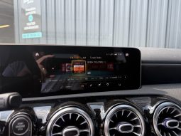 
										Mercedes CLASSE A A200 AMG Line 163cv DCT (W177) full									