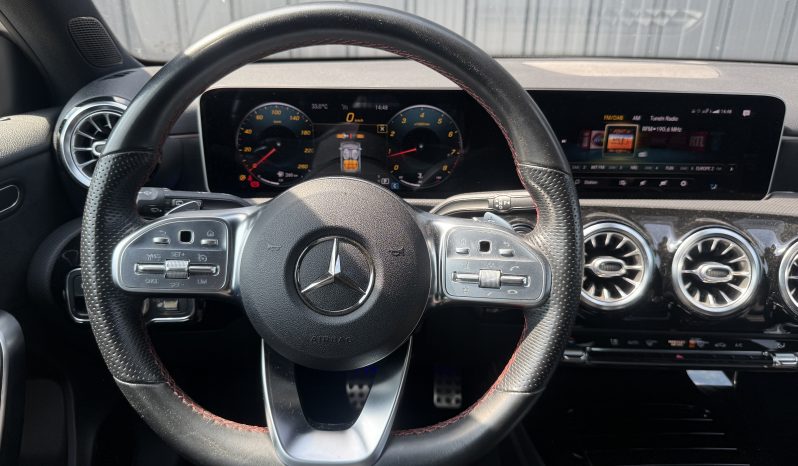 
								Mercedes CLASSE A A200 AMG Line 163cv DCT (W177) full									