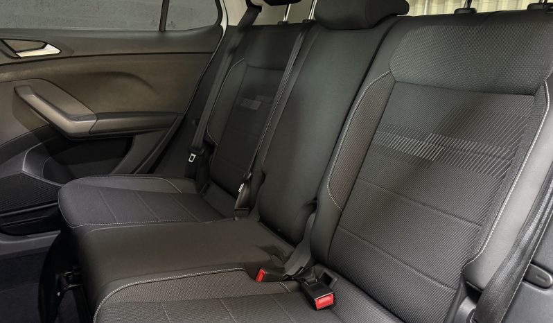 
								VOLKSWAGEN T-CROSS R-Line full									