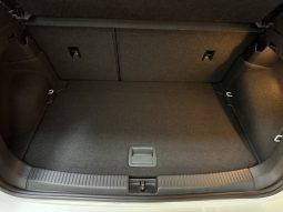 
										VOLKSWAGEN T-CROSS R-Line full									