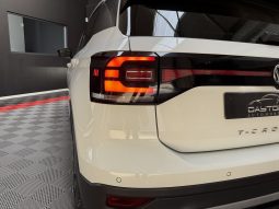 
										VOLKSWAGEN T-CROSS R-Line full									