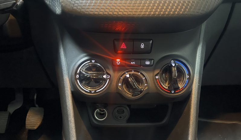 
								Peugeot 2008 Style full									