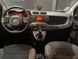 
										Fiat Panda Easy 1.2 69 ch full									