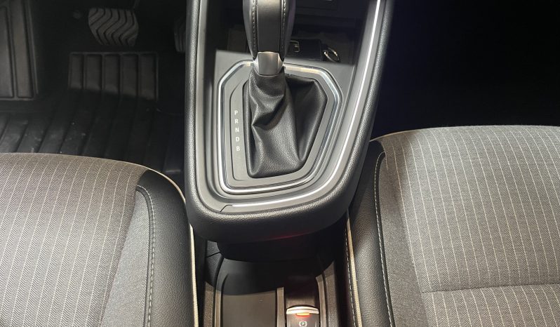 
								Renault CLIO V Techno Phase 2 E-Tech Full Hybride full									