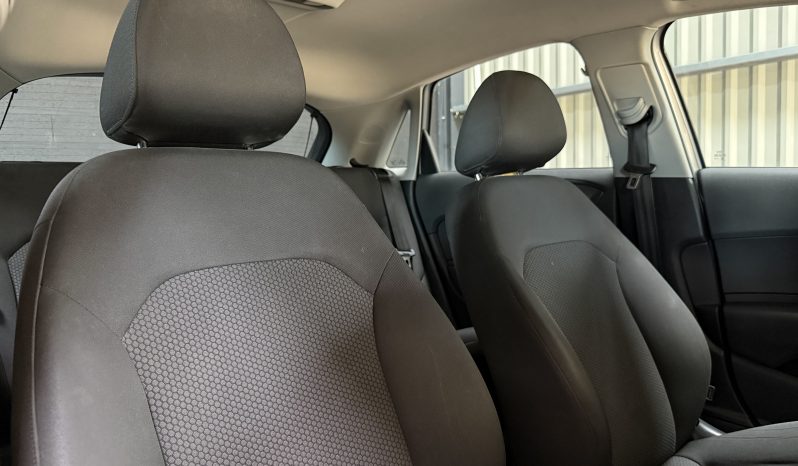 
								Audi A1 Sportback Ambition full									