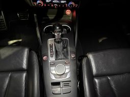 
										Audi S3 Sportback 2.0 TFSI quattro S-tronic full									