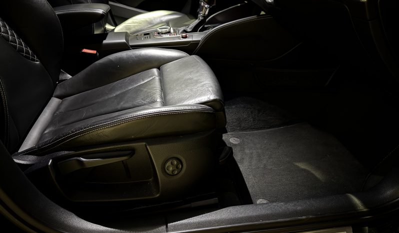 
								Audi S3 Sportback 2.0 TFSI quattro S-tronic full									