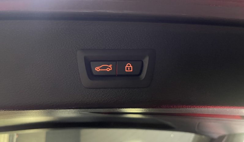 
								BMW X3 xDrive 20 d M Sport full									