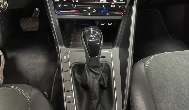 
								Volkswagen Polo VI Style DSG full									