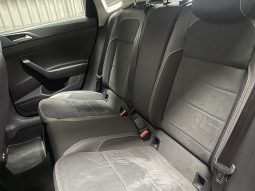 
										Volkswagen Polo VI Style DSG full									