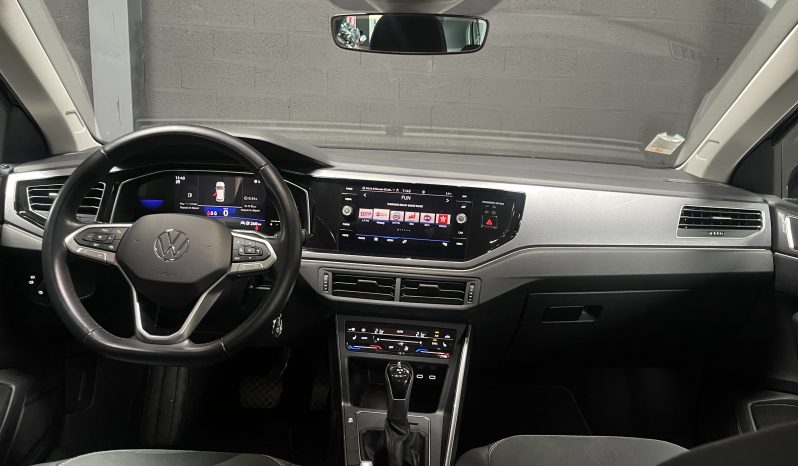 
								Volkswagen Polo VI Style DSG full									