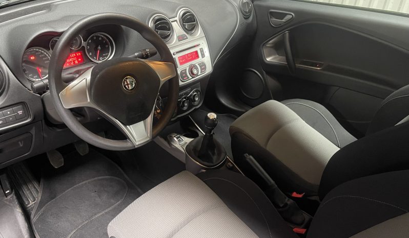 
								Alfa Romeo MiTo Junior full									