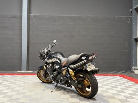 YAMAHA XJR1300