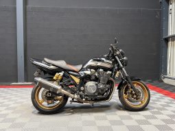 YAMAHA XJR1300