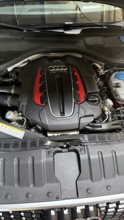 
										Audi RS 6 Avant 4.0 TFSI quattro Tiptronic full									