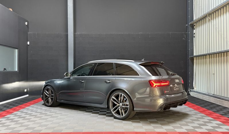 
								Audi RS 6 Avant 4.0 TFSI quattro Tiptronic full									