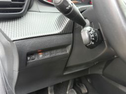 
										Peugeot 208 Style full									