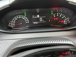 
										Peugeot 208 Style full									