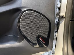 
										Renault CLIO IV Intens full									