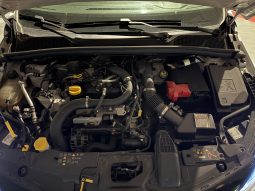 
										Renault CLIO V Zen full									