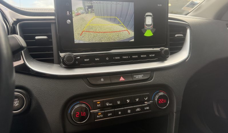 
								KIA XCeed Design 1.6 CRDi 136ch DCT7 full									