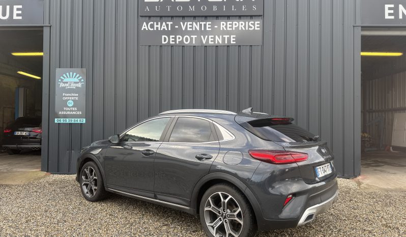 
								KIA XCeed Design 1.6 CRDi 136ch DCT7 full									