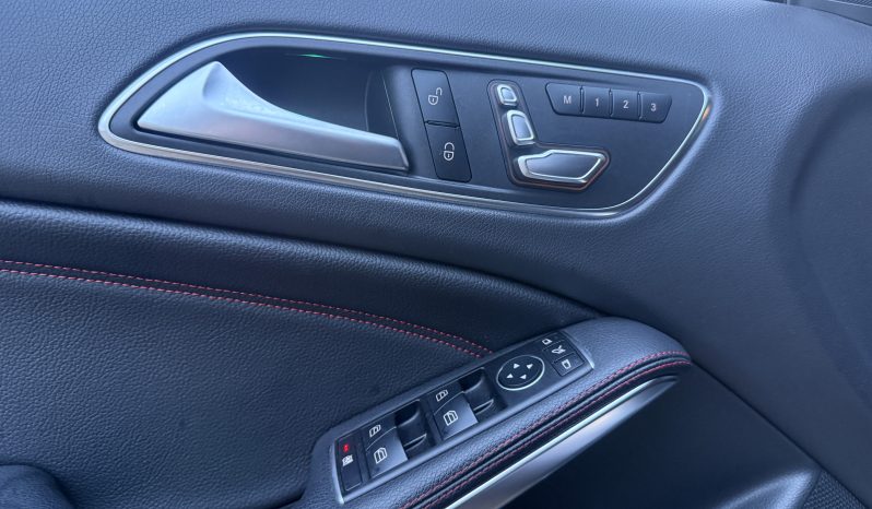 
								Mercedes GLA 45 AMG Performance 4Matic 7G-DCT 381cv full									