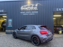 
										Mercedes GLA 45 AMG Performance 4Matic 7G-DCT 381cv full									