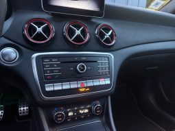 
										Mercedes GLA 45 AMG Performance 4Matic 7G-DCT 381cv full									