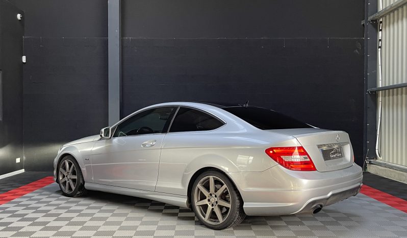 
								Mercedes Classe C 220d full									