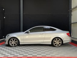 
										Mercedes Classe C 220d full									