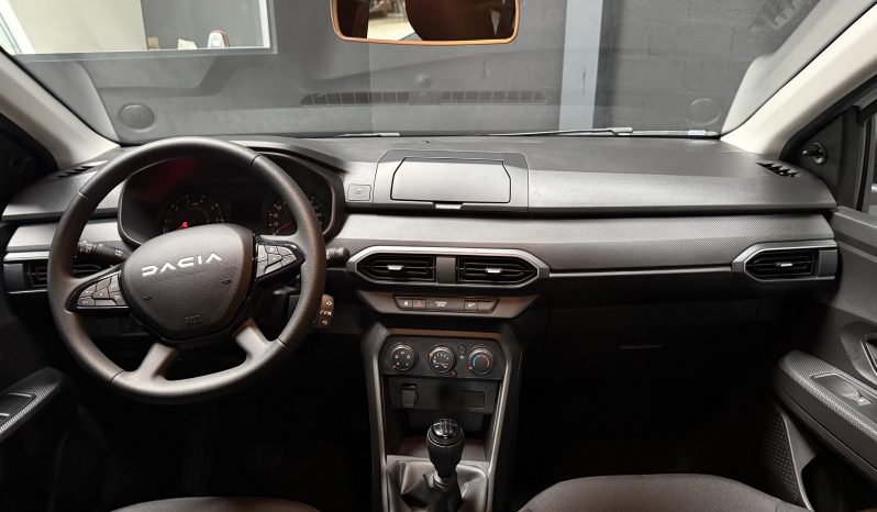 
								DACIA Sandero III Essential full									