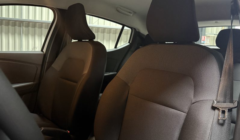 
								DACIA Sandero III Essential full									