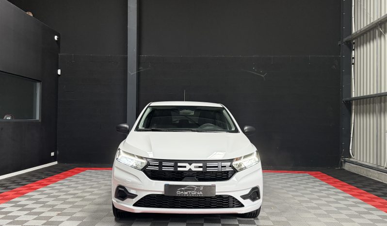 
								DACIA Sandero III Essential full									