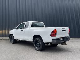 
										Toyota Hilux X-TRA cab. 4×4 full									