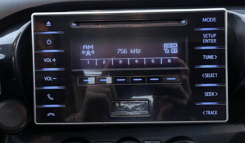 
								Toyota Hilux X-TRA cab. 4×4 full									