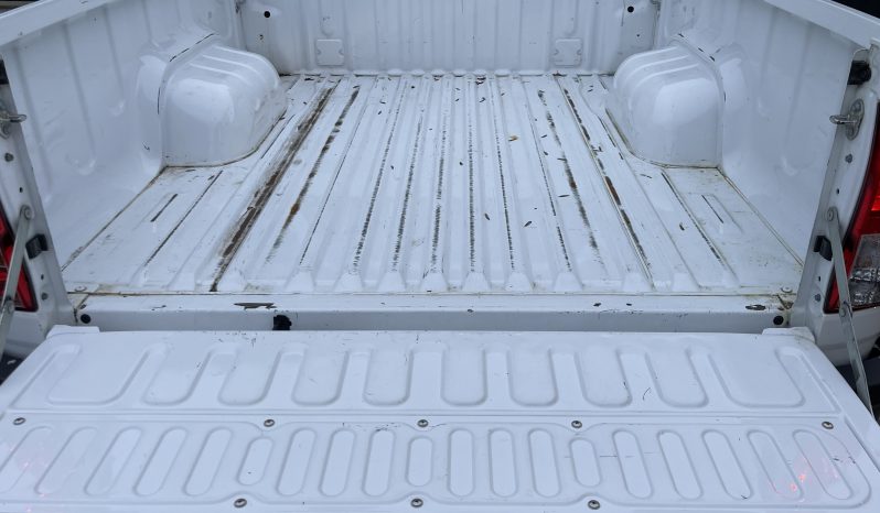 
								Toyota Hilux X-TRA cab. 4×4 full									