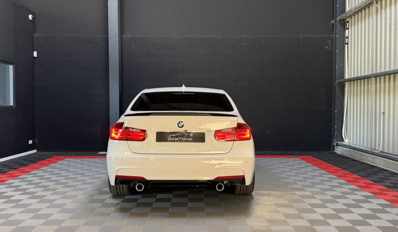 
								BMW 335i Berline ActiveHybrid M Sport full									