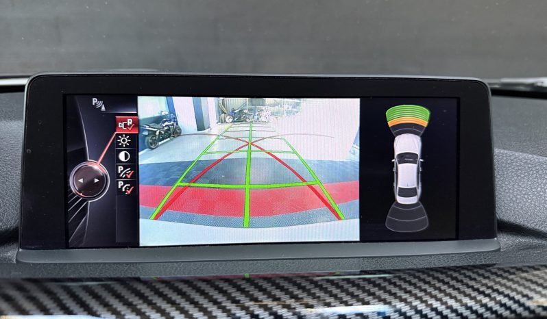 
								BMW 335i Berline ActiveHybrid M Sport full									