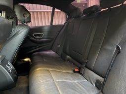 
										BMW 335i Berline ActiveHybrid M Sport full									