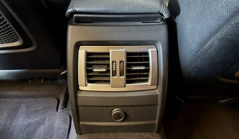 
								BMW 335i Berline ActiveHybrid M Sport full									